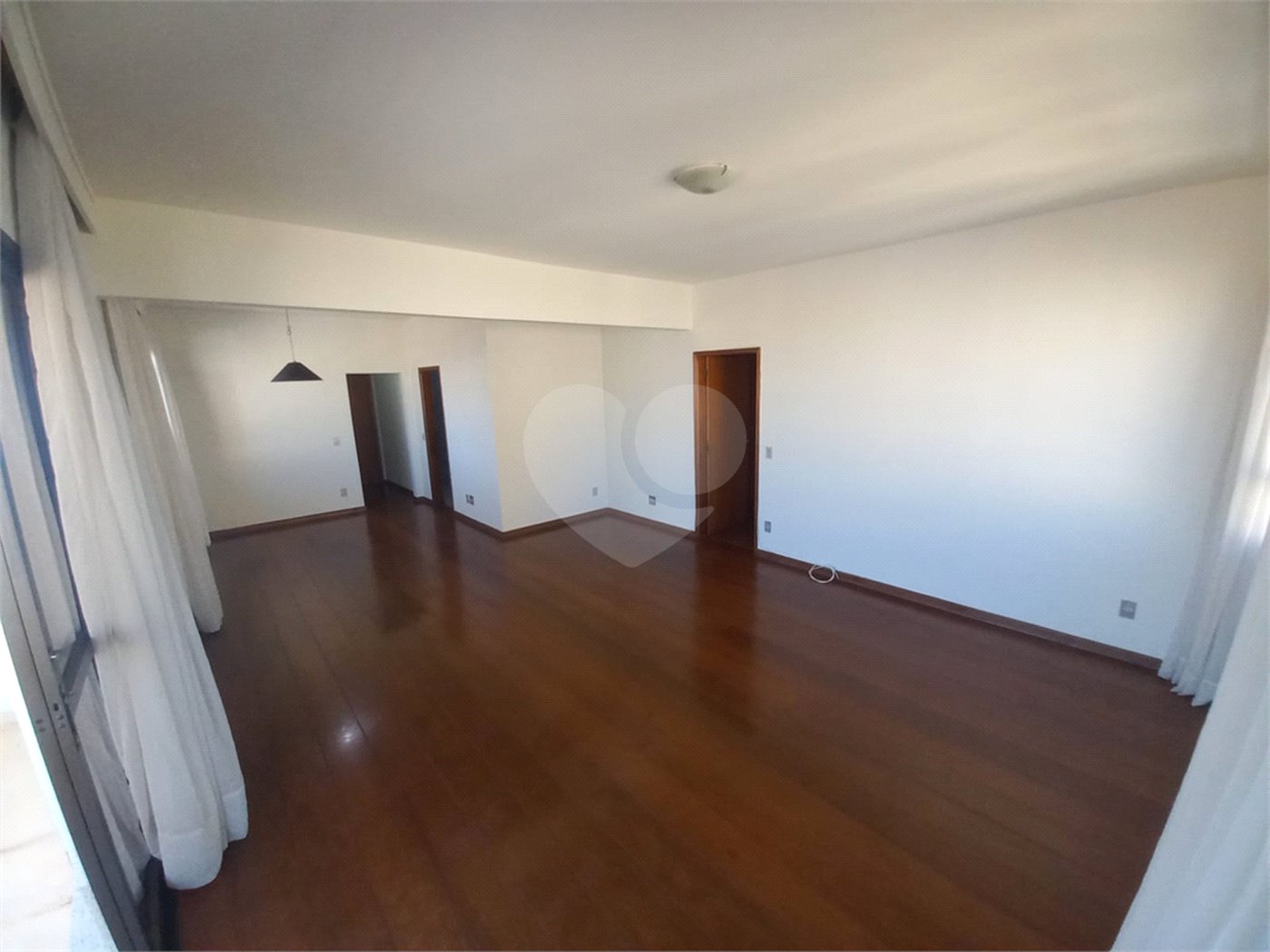 Apartamento para venda ou locação na região central