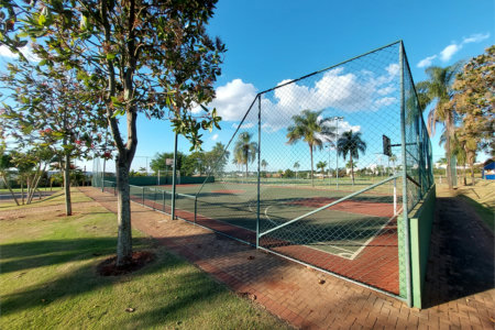 Terreno de 1400m² no Damha Golf com vista pro campo de Golf
