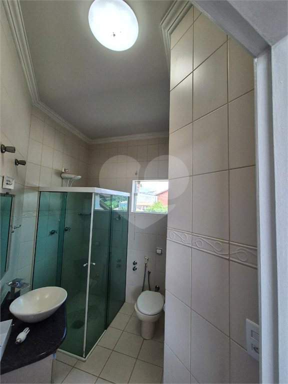 Sobrado à venda ou para alugar com 3 suítes em Villaggio Capríccio, Louveira, SP