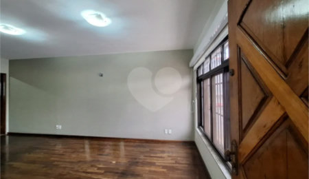 Sobrado à venda com 2 quartos em Vila Feliz, São Paulo, SP