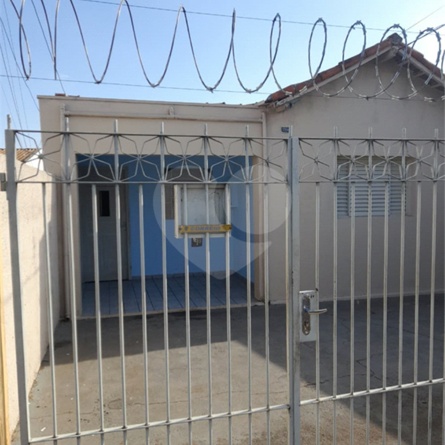Casa térrea na Vila Prado .