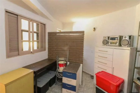 Sobrado à venda no Jardim Bonfiglioli, 3 quartos, 1 suíte e 2 vagas A apenas 150 metros da Praça Isa Leirner!