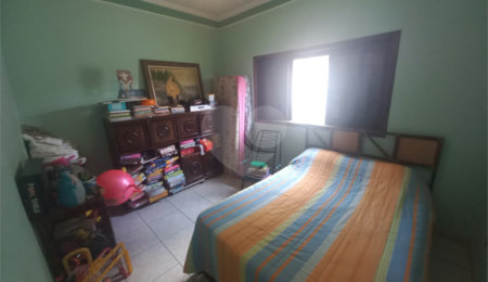 Casa Térrea à venda com 3 quartos, sendo 1 suíte,  em Parque dos Timburis, São Carlos, SP
