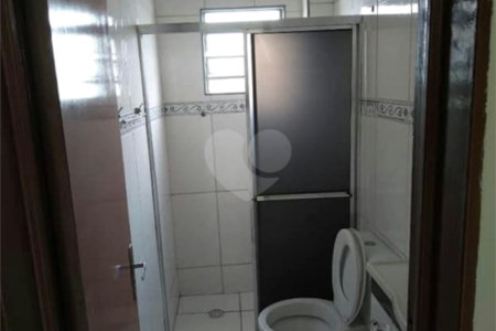 Apartamento no Romeu Santini.