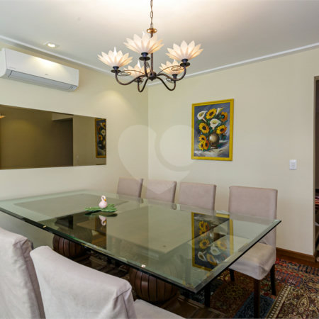 Casa à venda com 4 quartos, sendo 2 suítes, em Chácara Monte Alegre, São Paulo, SP