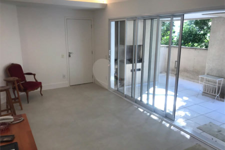 APARTAMENTO 2 QUARTOS (1 SUÍTE) À VENDA NO PARAÍSO