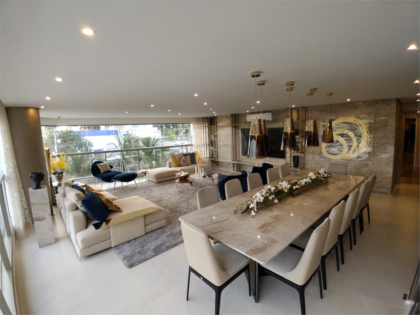 Cobertura de Luxo com 290m² no Villa Versace Moema: A Elegância Italiana no Coração de São Paulo