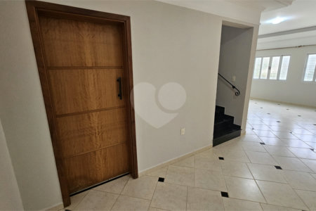 Casa Locação e Venda Condomínio Portal de Itaici 04 Dormitórios 02 suítes