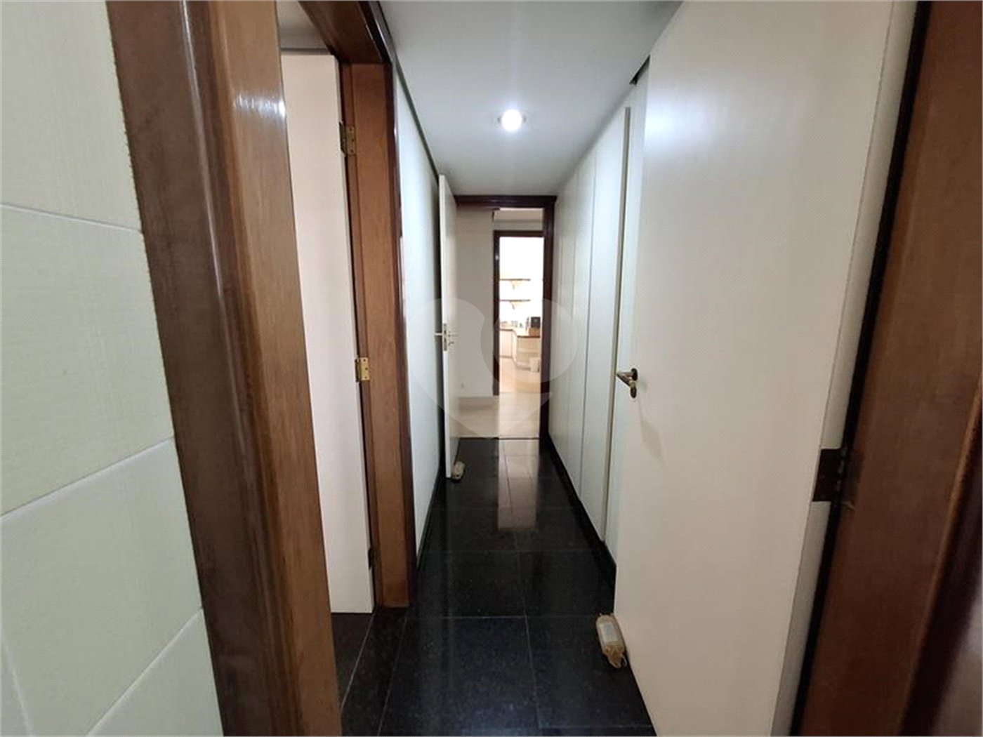 Apartamento, a venda, com 300m² de área privativa, 4 suítes, 4 vagas - Santana / SP