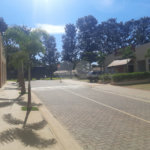 Casa térrea no Condomínio Bosque dos Jatobás .