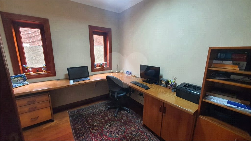 Casa à venda com 4 quartos, sendo 3 suítes, em Interlagos, São Paulo, SP