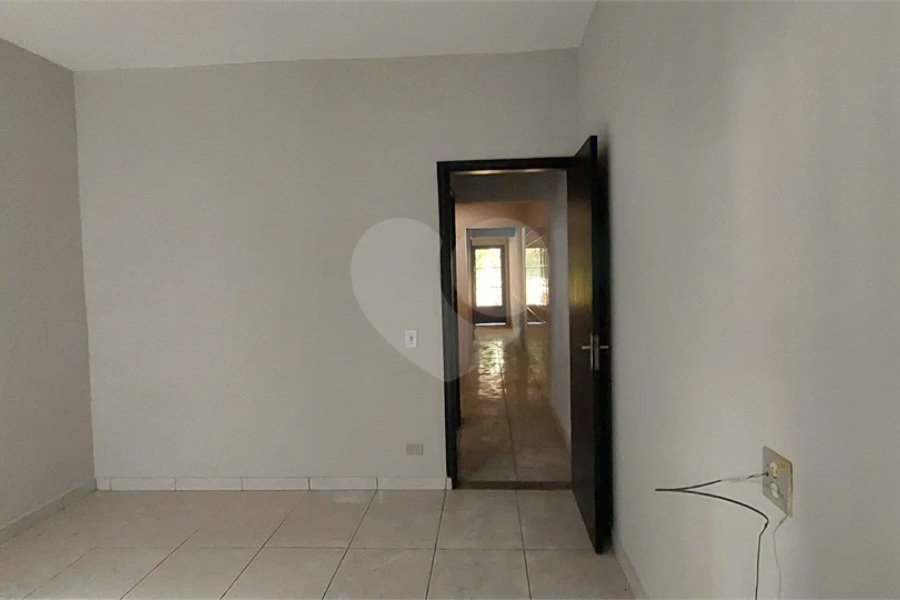 Casa à venda com 3 quartos, sendo 1 suíte, em Vila Belém, Piracicaba, SP
