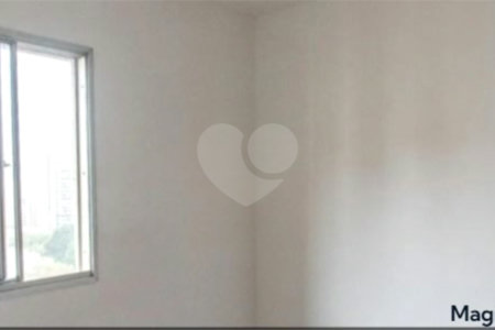 Apartamento com 50m², 2 dormitórios, 1 vaga, à venda na Vila Mariana.