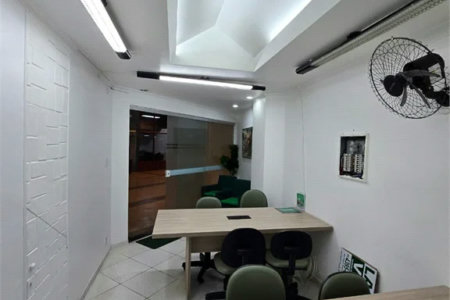 Sala comercial próximo ao Shopping Raposo