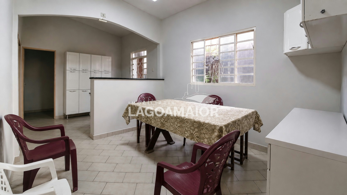 Casa à venda com 4 quartos em Nossa Senhora Aparecida, Três Lagoas - MS