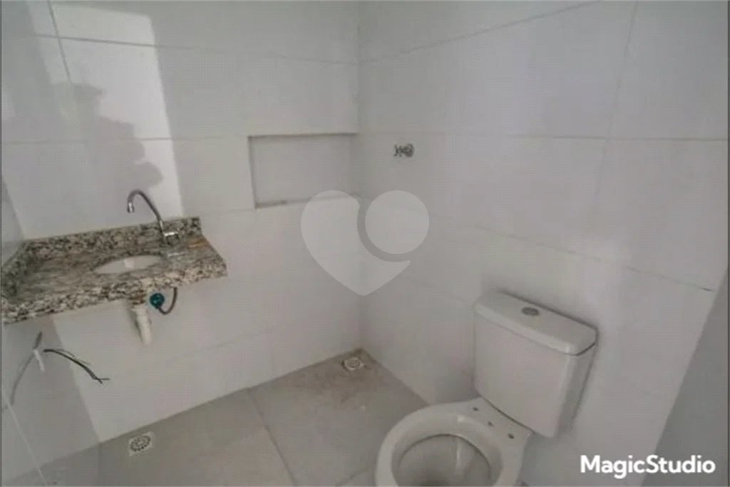 Apartamento com 2 dormitórios , sendo 1 suíte , 1 vaga , á venda na Vila Humaitá em Santo André.