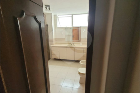 Excelente apartamento à venda no Paraíso, 3 quartos (1 suíte), localização privilegiada