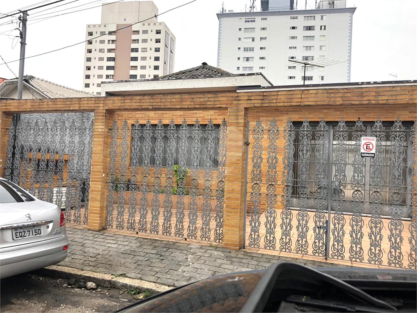 TERRENO 600 m da estação de metro Belém