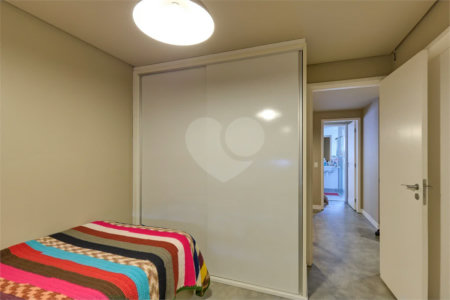 Apartamento Duplex com 3 quartos á venda em Alto da Boa Vista, São Paulo - SP