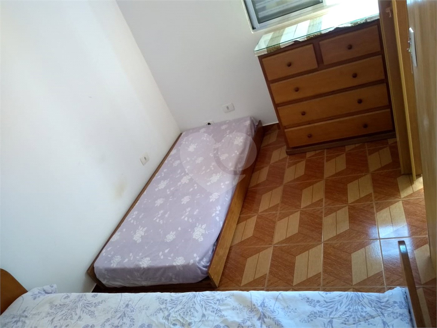 Casa Térrea à venda ou para alugar com 4 quartos, sendo 1 suíte, em Jardim Aeroporto, São Paulo, SP