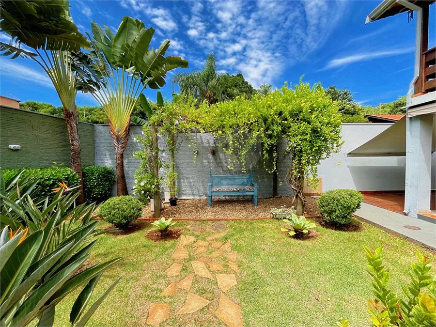 Casa à venda com 4 quartos, sendo 1 suíte,  em Loteamento Santa Rosa, Piracicaba, SP