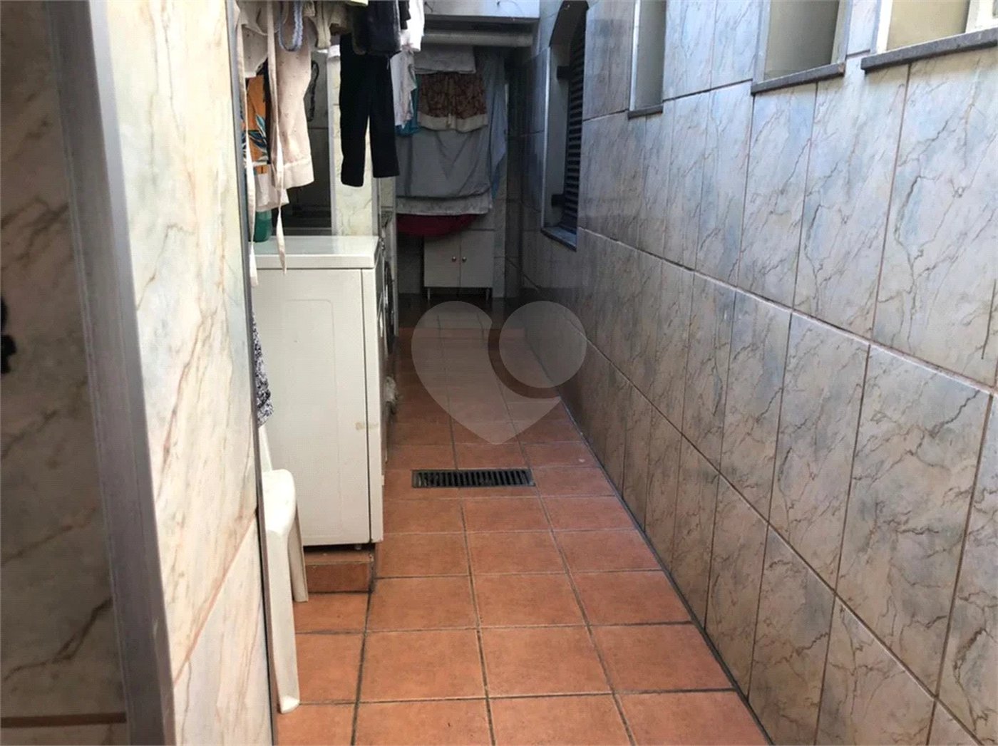 Sobrado com 363m² à venda no Alto da Moóca - 3 suítes e 6 vagas.