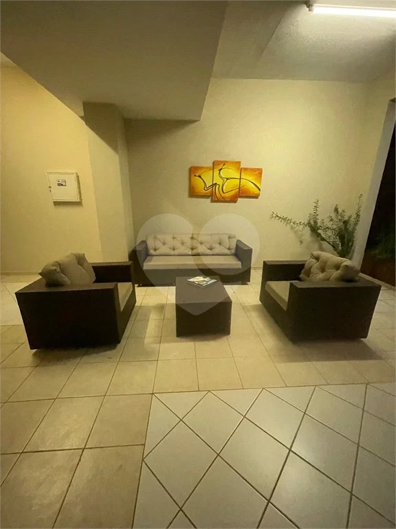 Salto- Sp - Locação - apto com 75 ms - mobiliado -Edificio Vivendas da Vila II - sexto andar - Apto mobiliado - 2 dorms, sala 2 ambiente, cozinha planejada, lavanderia, banheiro social, sacada, 01 vaga de garagem coberta - Aluguel - R$ 1.600,00 mais condominio - R$ 1.050.00 - iptu - R$ 100,00