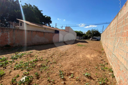Terreno para venda no bairro Parque Industrial