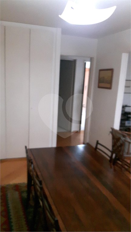 Apartamento de 2 quartos à venda perto do Metrô Paraíso! Excelente localização!