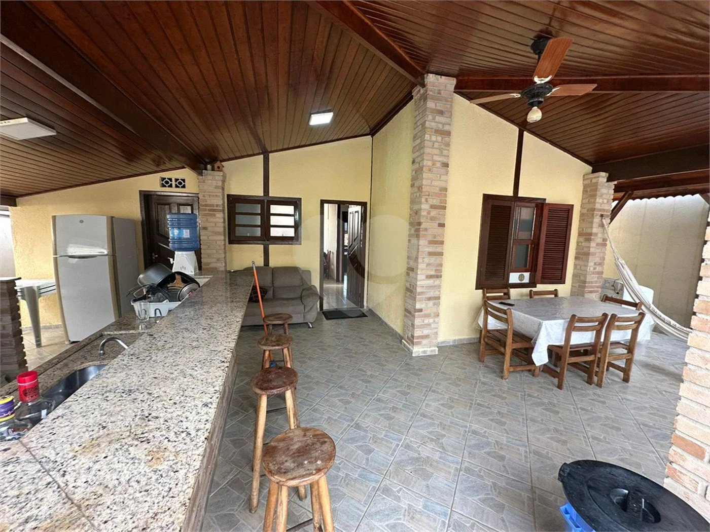 Casa à venda com 3 quartos, sendo 1 suíte,  em Morada da Praia, Bertioga, SP