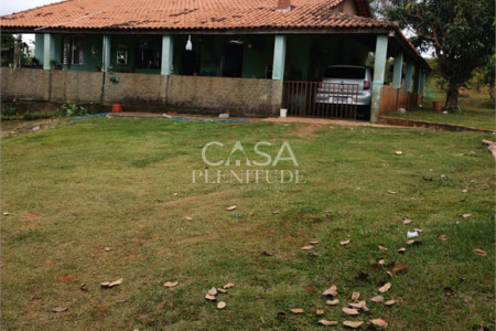 Chácara à venda com 3 quartos, sendo 1 suíte, em Área Rural de Sarapuí, Sarapuí, SP