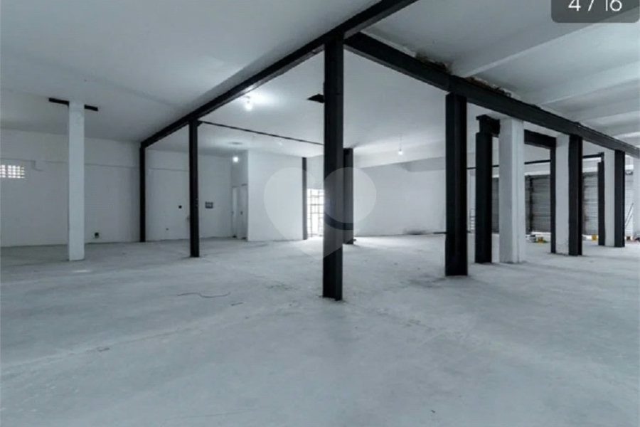 Salão Comercial Todo Reformado com 420m² Jaçanã!!!
