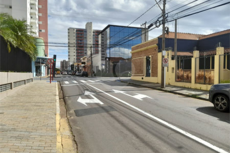Terreno à Venda na Rua Episcopal – Localização Estratégica e Exclusiva