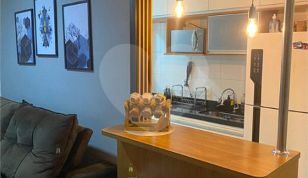 Apartamento à venda com 2 quartos, sendo 1 suíte,  em Jardim Carambeí, São Roque, SP