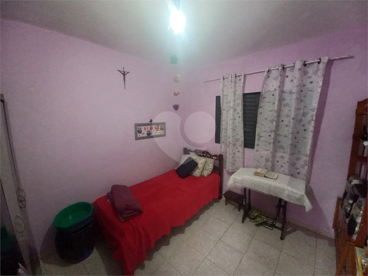 Sobrado para venda.