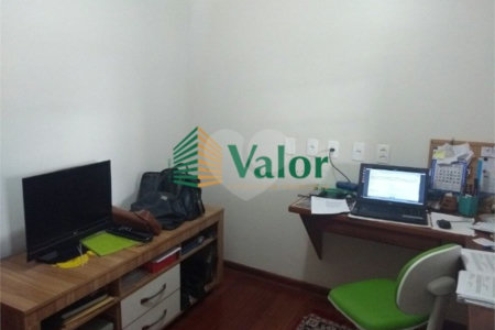 Sobrado á venda no Residencial Jardim Brasil