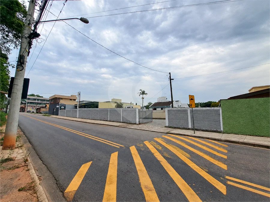 Terreno 801 m² à venda ou locação | Malota (Jardim Samambaia) | Jundiaí