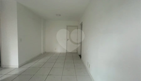 Apartamento à venda com 2 quartos, sendo 1 suíte,  em Campo Grande, Rio de Janeiro, RJ