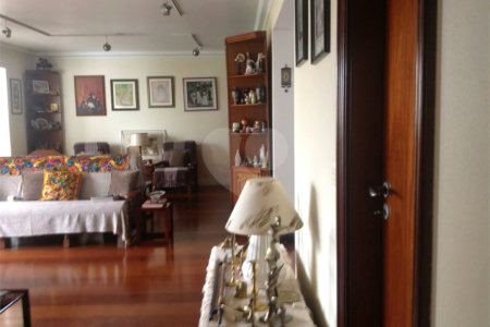 LINDO APARTAMENTO - 4 QUARTOS - 3 SUITES - 4 VAGASM - Campo Belo