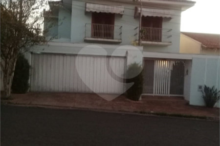 Sobrado em Araraquara.