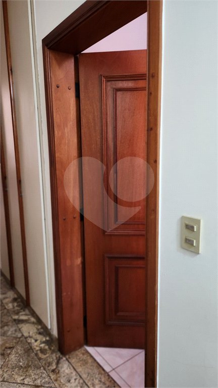 APTO 4 DORM (SUÍTES) E 5 GARAGENS NA SAÚDE