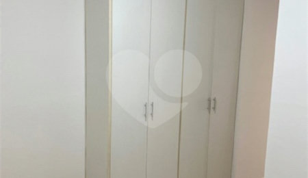 Apartamento à venda com 2 quartos em Jardim Ipanema, São Carlos, SP