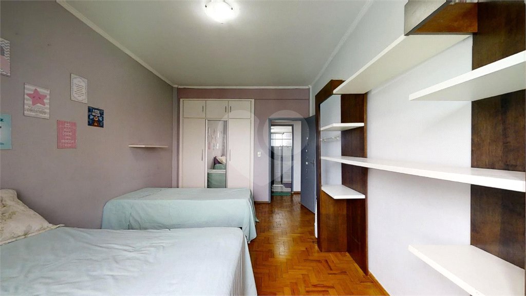 Apartemento com dois dormitórios na Bela Vista.