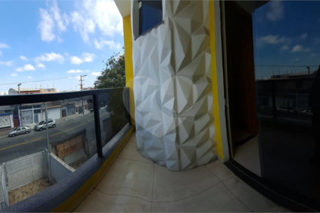 Sobrado novo de 3 quartos, 1 suíte, com 100 m², 2 vagas de garagem à venda no Jardim Eliane SP