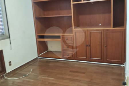 Apartamento para venda no Ed. Winston Monteiro Ricetti