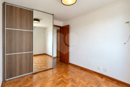 Apartamento com 3 dormitórios sendo 1 suíte à venda em Higienópolis, São Paulo - SP