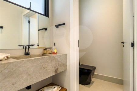 Indaiatuba - Quintas da Terracota - 1252 m² de terreno - casa térrea com 514 m² de área construída -3 vagas de garagem cobertas e 3 descobertas Lavabo - Sala de estar e jantar amplas e integradas - Escritório privativo - Cozinha toda equipada com geladeira, forno, micro-ondas, lava-louças,