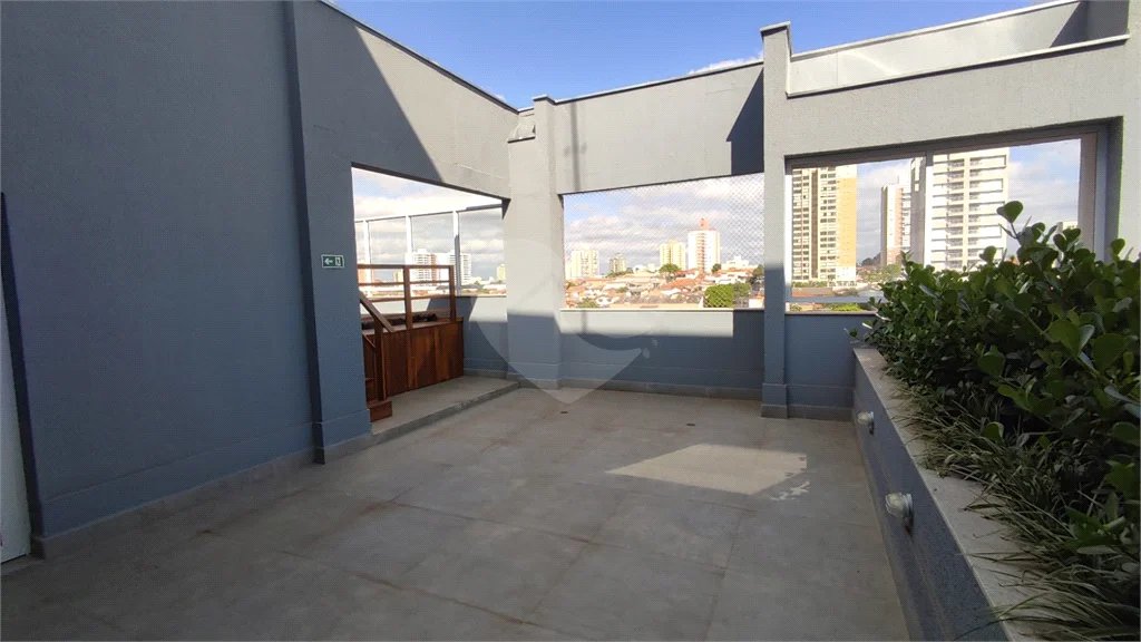 Vende-se apartamento no Edifício Residencial Flor do Ipê