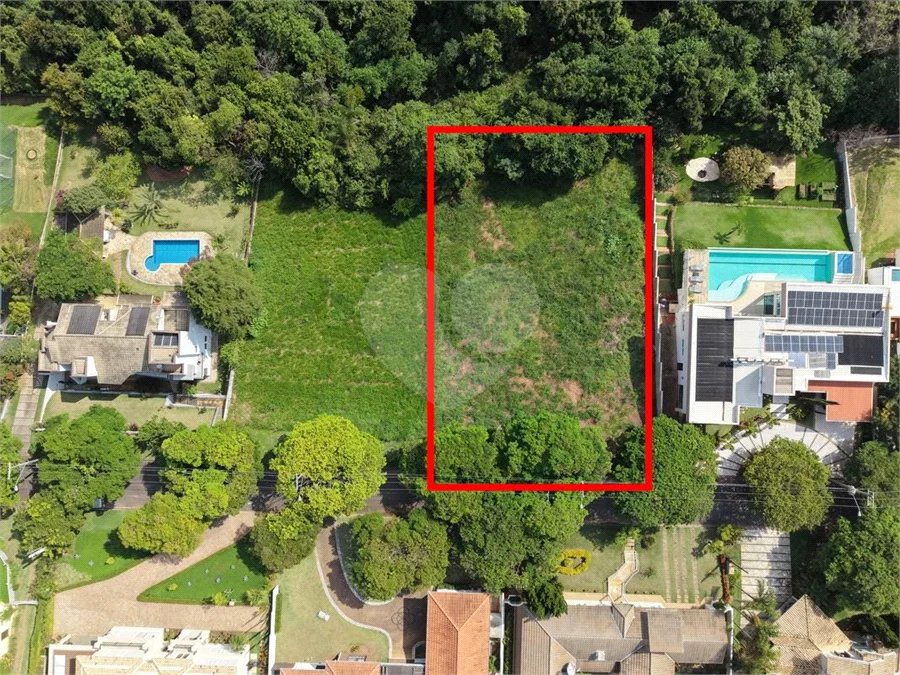 Terreno com 1.500 m2 no Condomínio Residencial Jardim Primavera Louveira SP