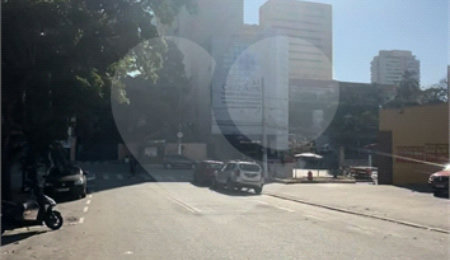 Casa de Vila à venda com 3 quartos em Cambuci, São Paulo, SP